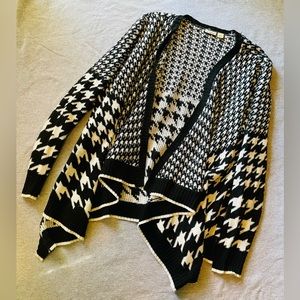 🔳 Houndstooth Cardigan 🔳